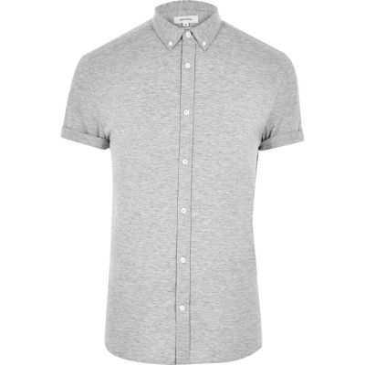 Grey short sleeved casual muscle fit shirt
